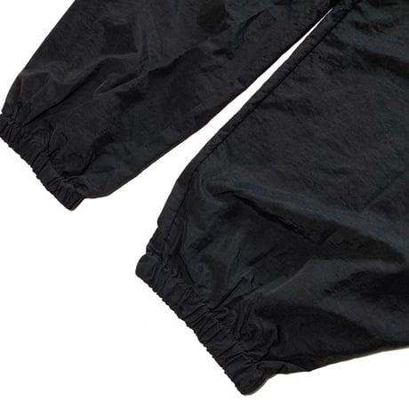 FEEL THE WIND NYLON PANTS