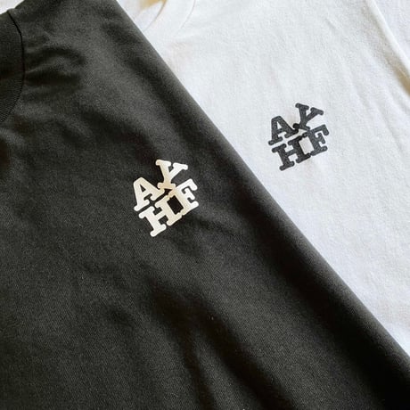 BLOCK LOGO TEE