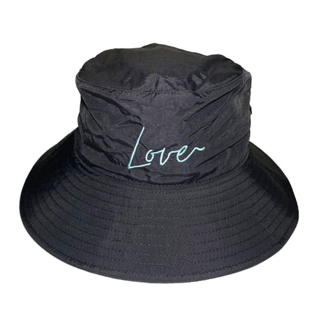 LOVE HAT