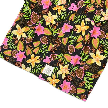 AYH CHUNK ALOHA SHIRTS