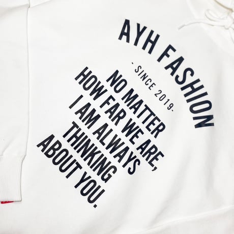 AYH TYPOGRAPH HOODY SWEAT