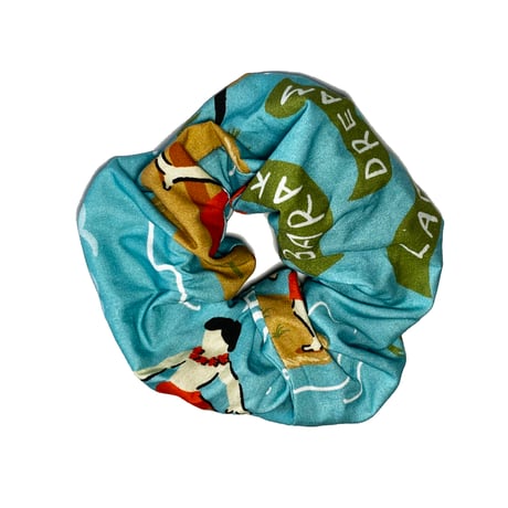 AYH DREAM LAND ALOHA SCRUNCHIE