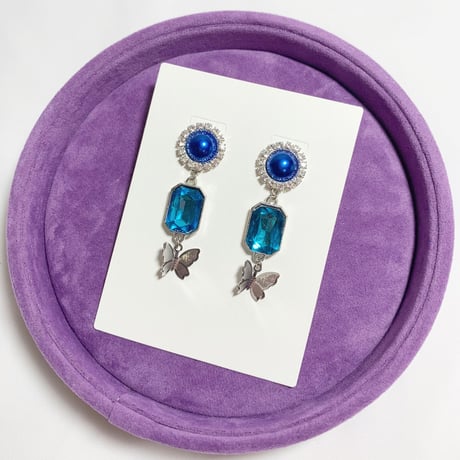 ブルーアクセサリー