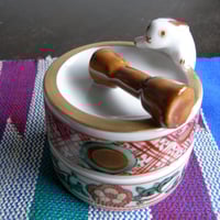 餅つき兎_昭阿弥_干支香合 | HITOMONOKOTO