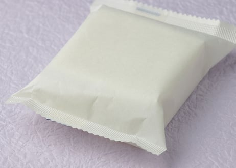 紫根（しこん）石鹸（石鹸100ｇ１個＋シコンエキスコラボ箱）