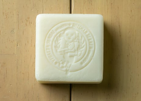 坊っちゃん石鹸×ベガルタ（石鹸100ｇ１個＋ベガルタ箱）