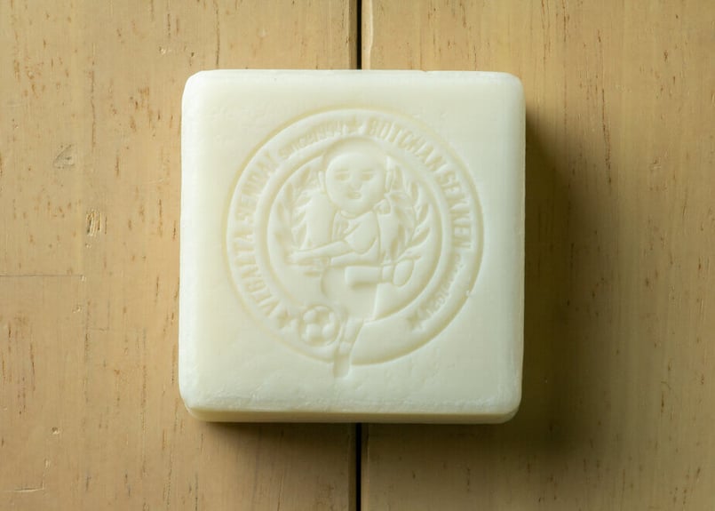 坊っちゃん石鹸×ベガルタ（石鹸100g1個＋ベガルタ箱