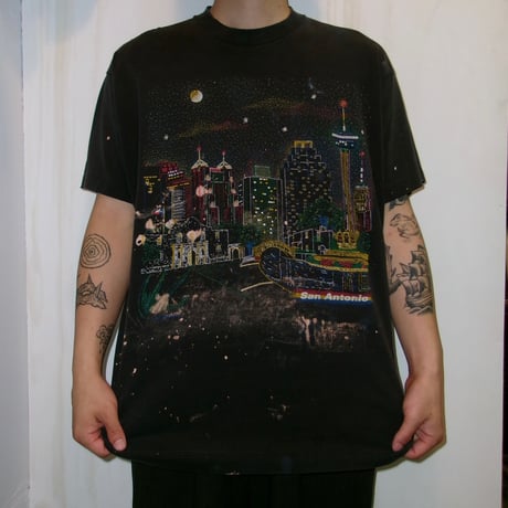 1990's FRUIT OF THE LOOM " BORO" Tee