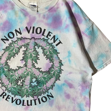 00's GILDAN PEACE t-shirt