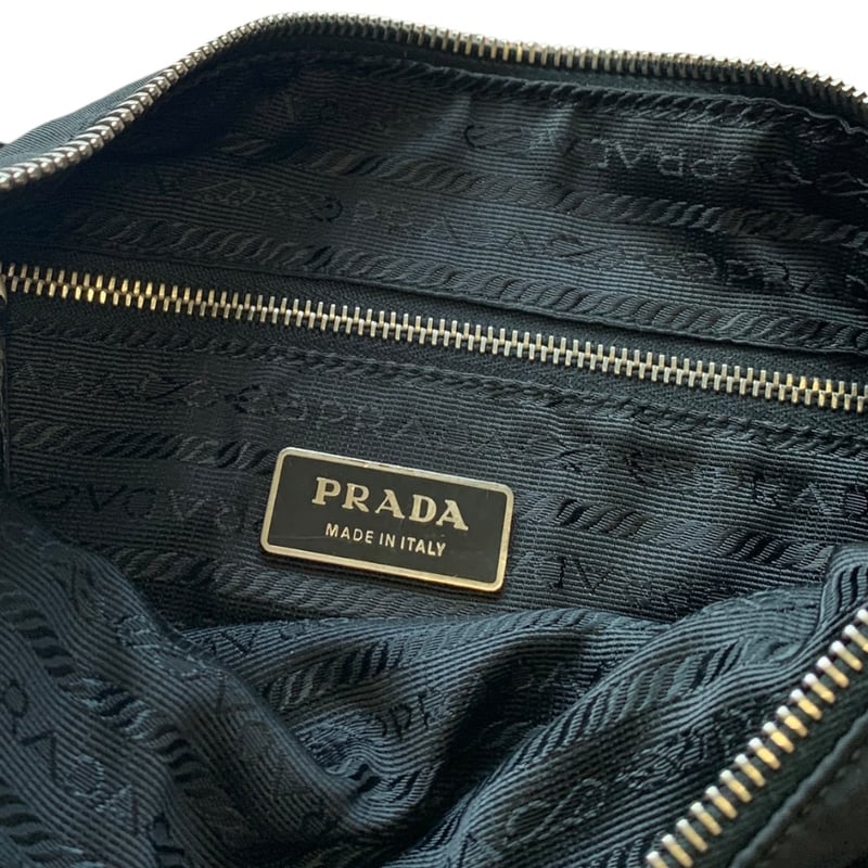 【希少】00s PRADA shoulder bag 00's PRADA パテント Shoulder Bag | Cyan Online Store