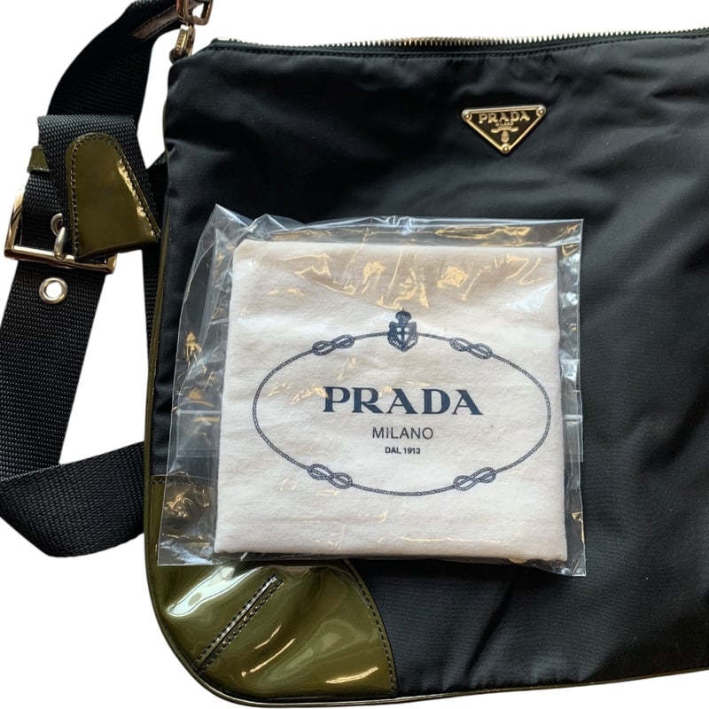 00's PRADA パテント Shoulder Bag | Cyan Online Store