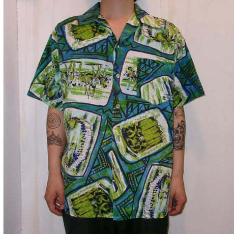1960's MADE IN HAWAII  cotton hawaiian shirt