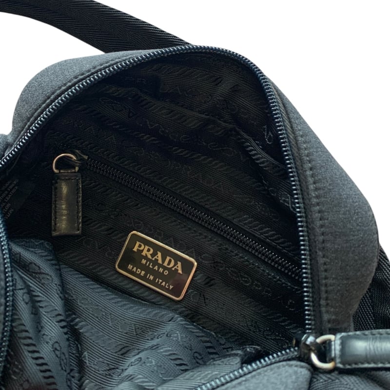 00's PRADA Small Shoulder Bag | Cyan Online Store