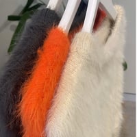 フェザーニット