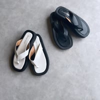 ウエッジソールトングサンダル