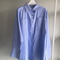ストライプシャツ
