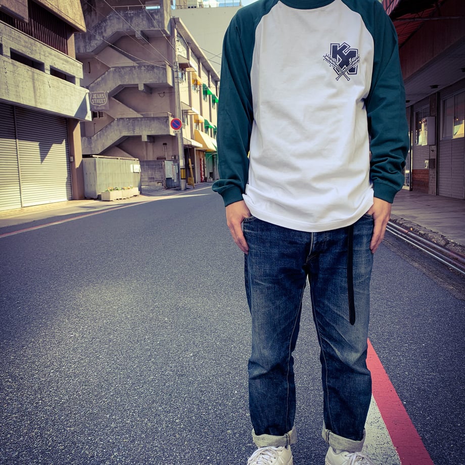 63c35ff65ff4233db6de72c2