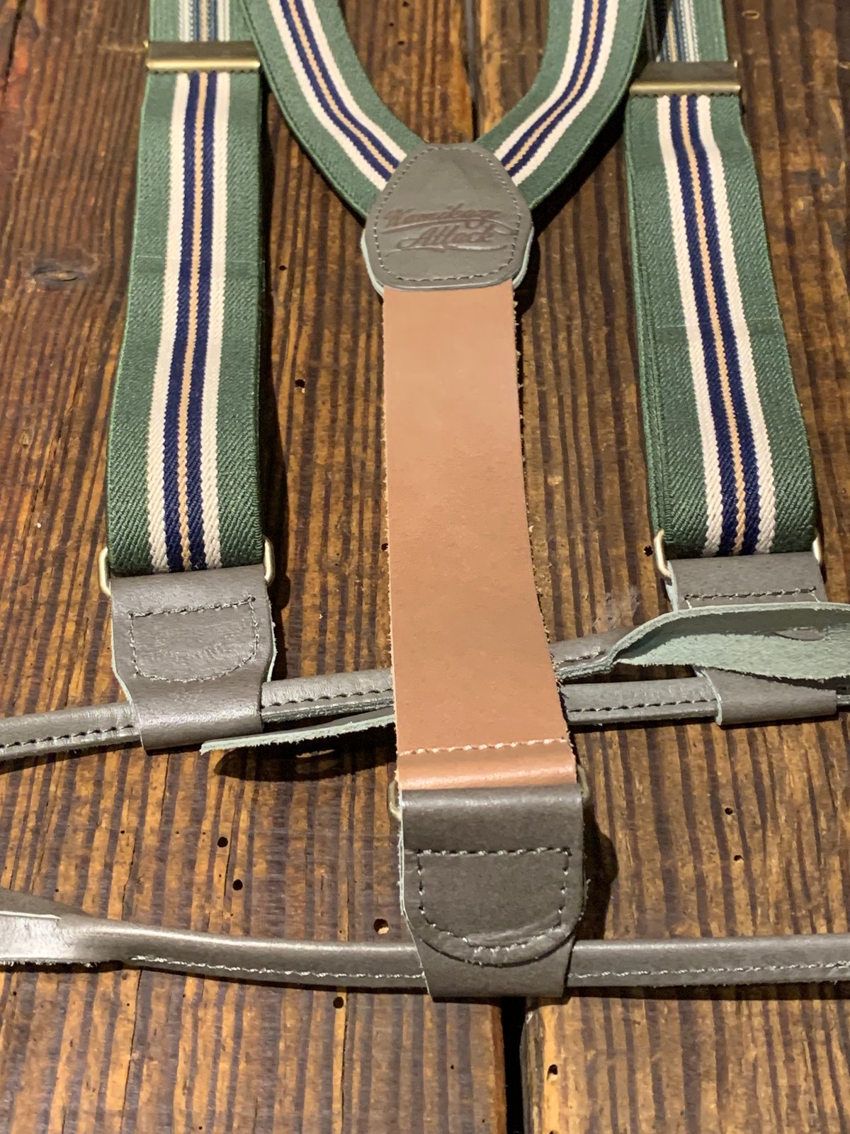 すみれサスペンダーラブ | KAMIKAZE ATTACK Online Store