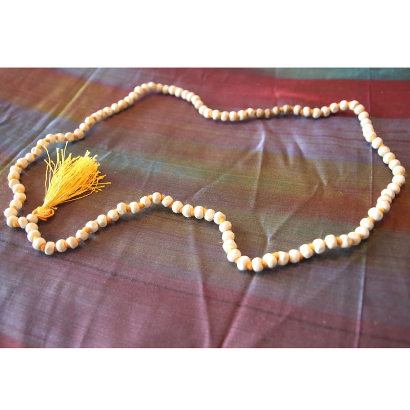 トゥルシーマーラー（Tulsi Mala）- ホーリーバジルの数珠