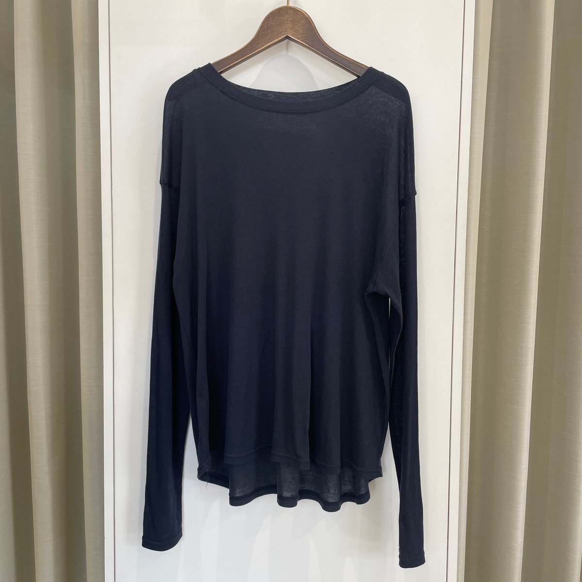 【専用】イシカワラボ　アンナケリー　ロンT fit=scale-down,w=1200
