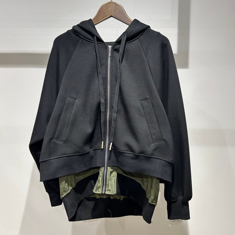 11/1ライブ② 裾重ねパーカー (ピアッチェーレ P45554