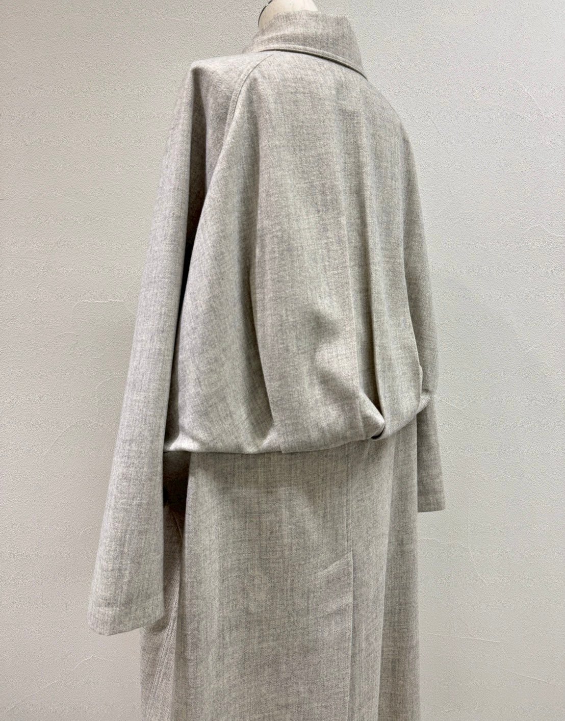 本発 エアリーバックウーリーコート (シアントーキョー 504382