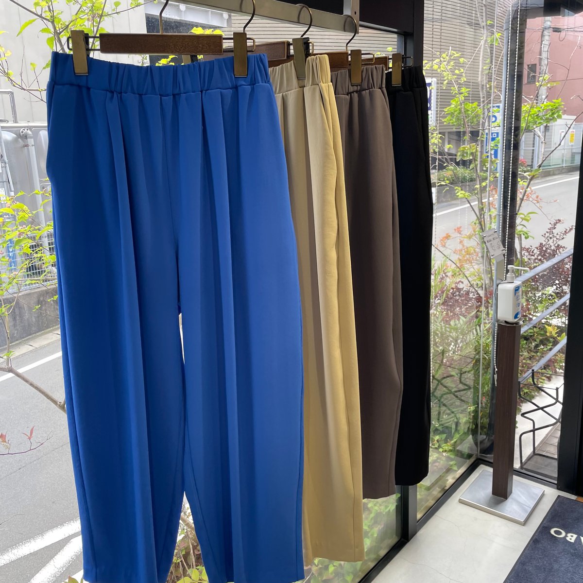 アンナケリー 8分丈ズアーブパンツ イシカワラボ アンナケリー 8分丈ズアーブパンツ イシカワラボ