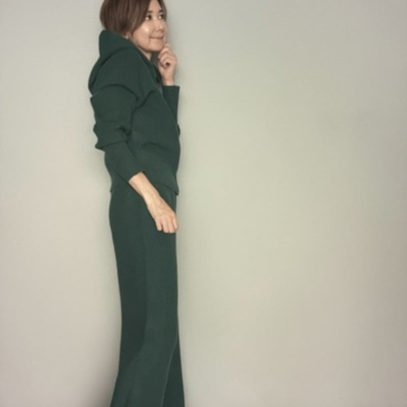 美品　ミカノ　セットアップ 9/30ライブ① ニットセットアップ (ミカーレミカーレ MMH117XDC