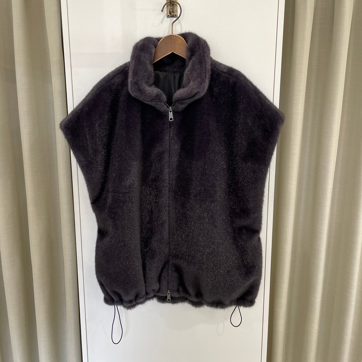 美品✩サファイアミンク✩変色無し✩ファーベスト✩柔らか✩艷やか✩ジレ 本発 ミンク風ファーベスト (クロシェ 562-84507) | ISHIKAWA-LABO