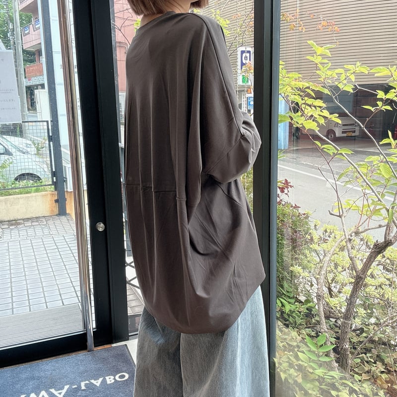 anncoro様　ATT WT、FWコクーンプルブラウン ライトダンボールコクーンフォルムプルオーバー Emma Taylor