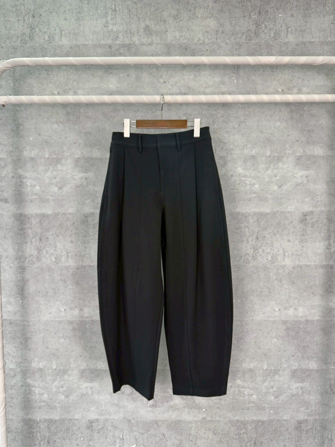 アンナケリー 8分丈ズアーブパンツ イシカワラボ アンナケリー 8分丈ズアーブパンツ イシカワラボ アンナケリー 8