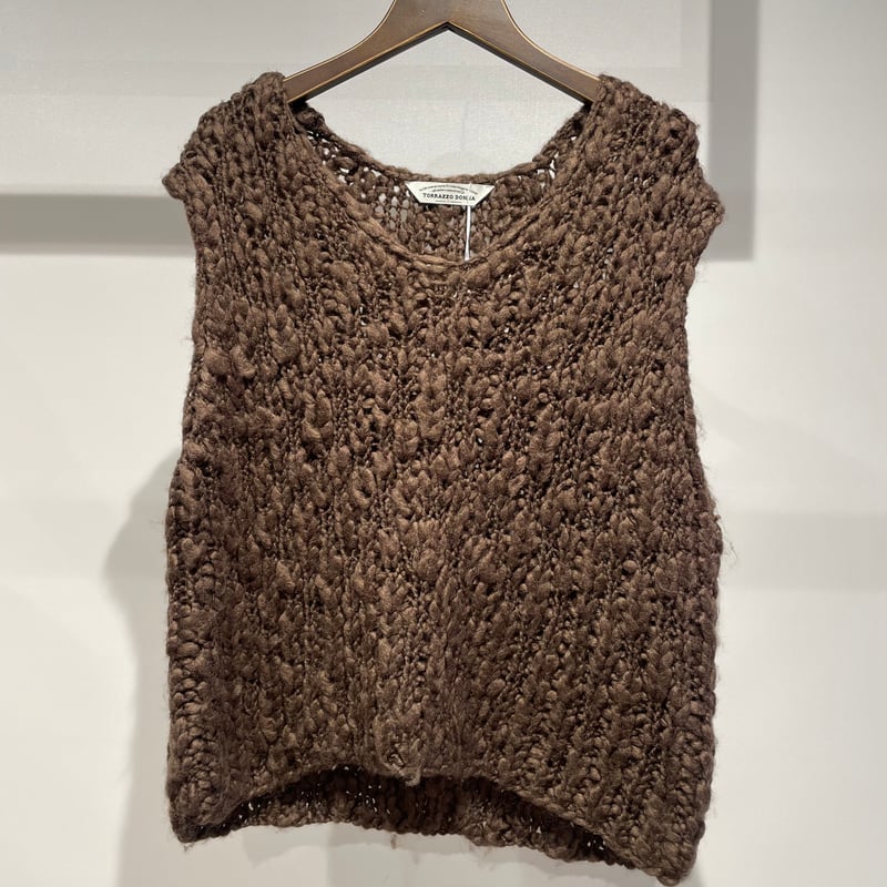 10/22ライブ① Vネックニットベスト (トラッツォドンナ 6264-585