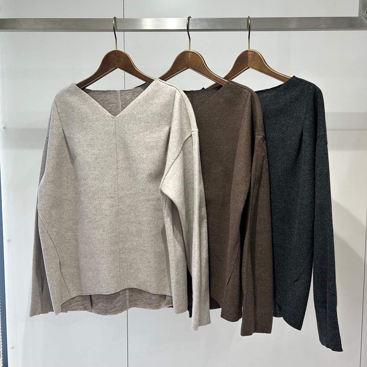 ひでっち 10/13ライブ② VネックオーバーニットPO (ハンチ WTS7085