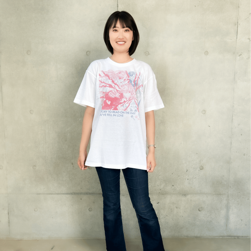 持田あき『初めて恋をした日に読む話』Tシャツ | ADDICTION OF GAIN