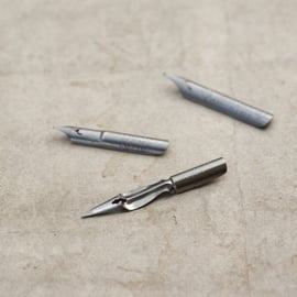 真鍮のつけペン軸などの販売を開始しました。 | PAPYRUS文具店