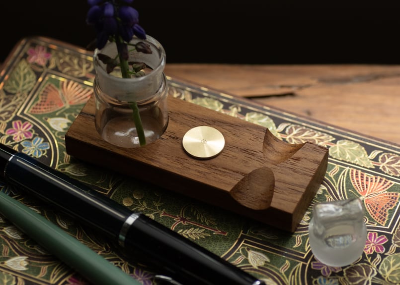 インク壺のペンレスト | PAPYRUS文具店