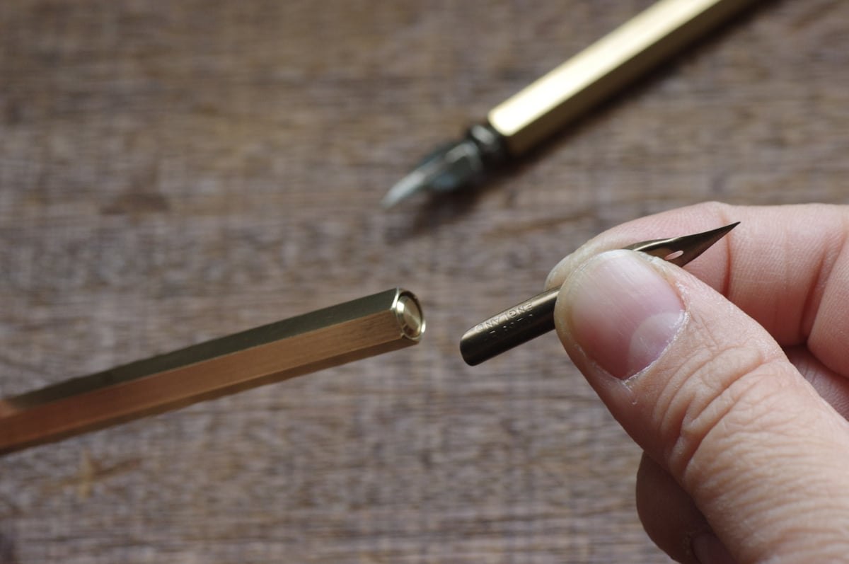 Brass Nib Holder #101 “Graphite” | PAPYRUS文具店