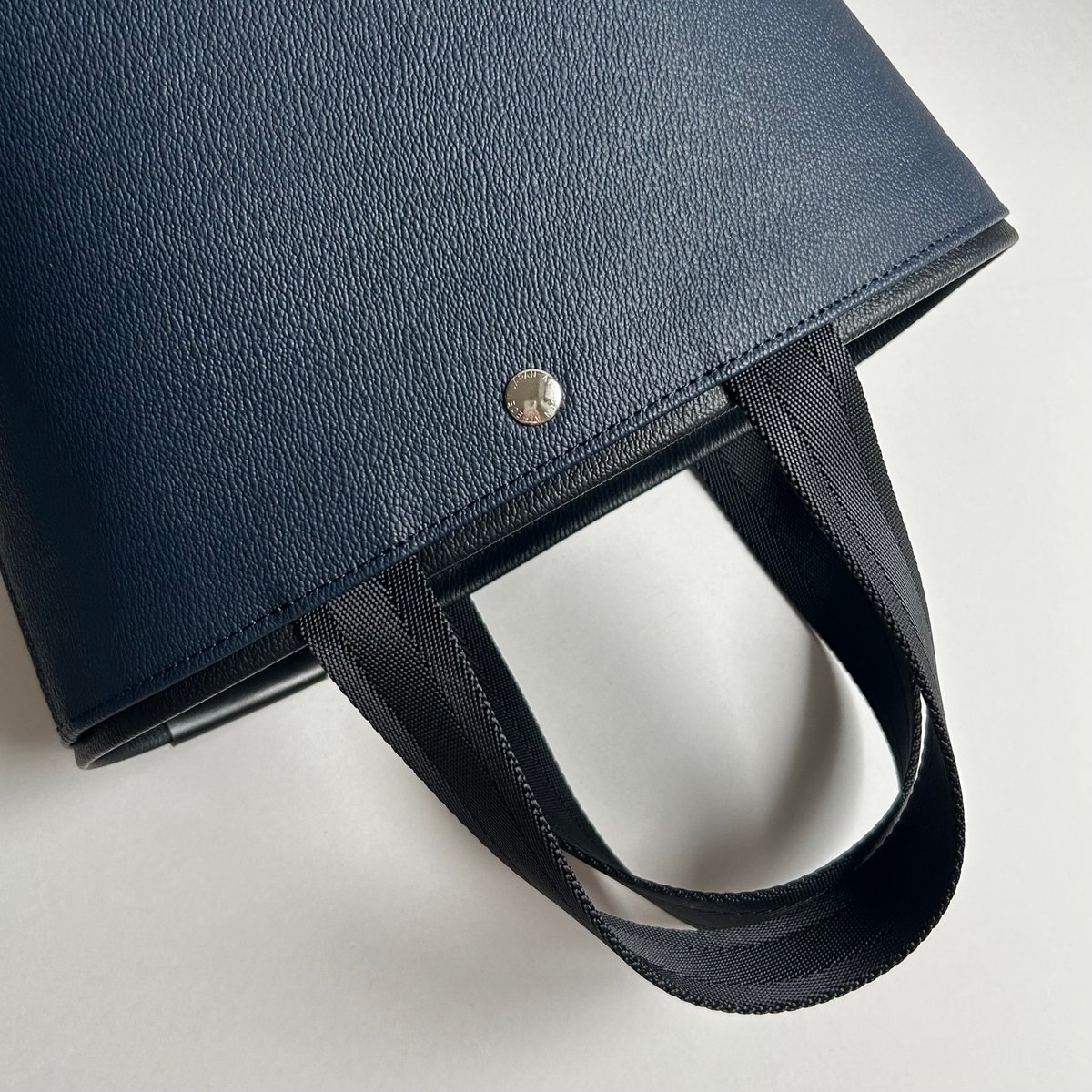 BERTHA 特別カラー 【本体：ネイビー / ハンドル＋ライン