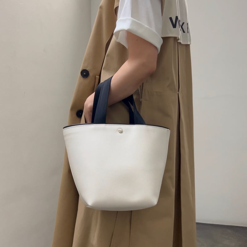 ATHE CEN ハンドバッグ BERTHA限定カラー ATHE CEN ハンドバッグ BERTHA限定カラー - メルカリ