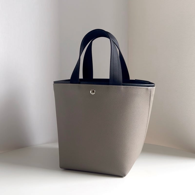 BERTHA 特別カラー 【本体：トープ / ハンドル＋ライン