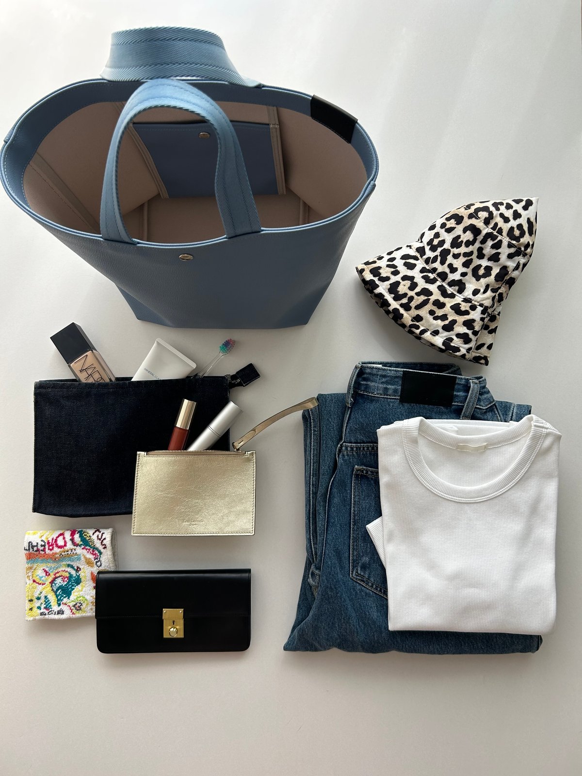 【新品未開封】BAKUNE Ladies ボストンバッグ XAS01－02（P427VCW4394