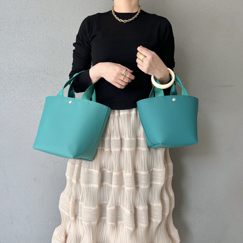 ATHE CEN ハンドバッグ BERTHA限定カラー BERTHA 特別カラー 【本体：トープ / ハンドル＋ライン