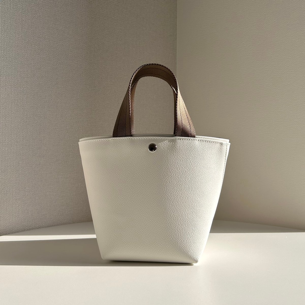 ATHE CEN ハンドバッグ BERTHA限定カラー ご希望のハンドルカラーは備考欄にご記入ください。】BERTHA
