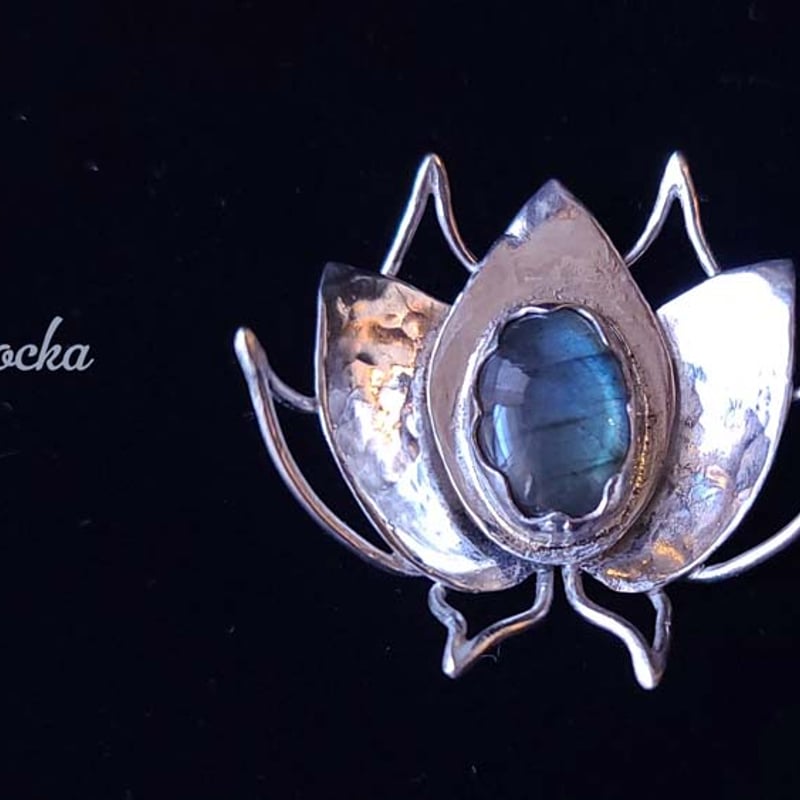 786 ラブラドライト蓮の花ネックレス | ビーズ屋黒猫 