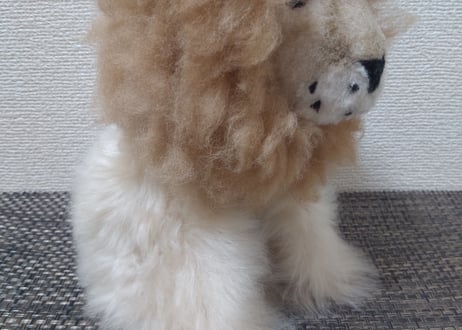 ベビーアルパカ100%ライオン人形🦁