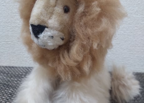 ベビーアルパカ100%ライオン人形🦁