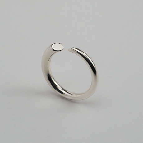 ITEM | Grayscale