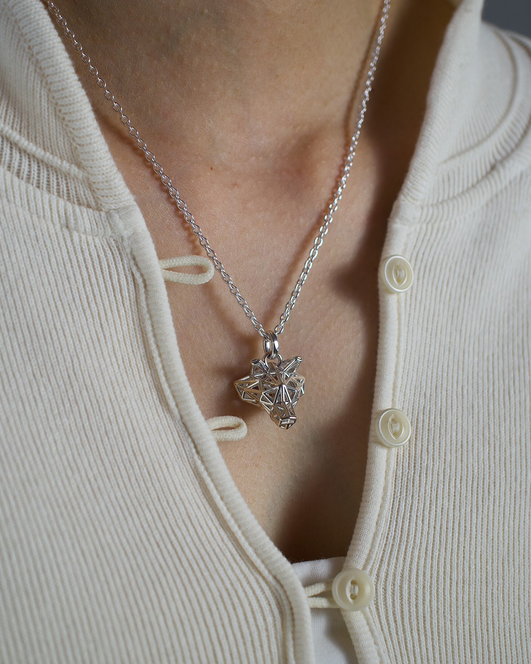 Wolf Mesh Pendant 【次回販売 6月27日(金)20時から】 | Grays