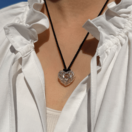 Heart mesh silk cord necklace