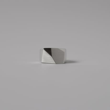 CATEGORY Edge Series | Grayscale